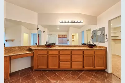 12643 Casa Bonita, Victorville, CA 92392 - Photo 26