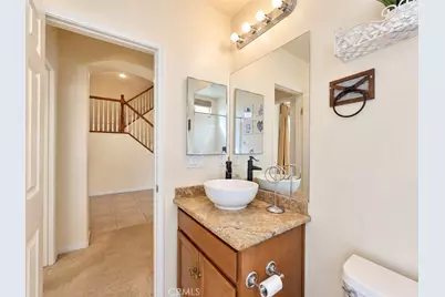 12643 Casa Bonita, Victorville, CA 92392 - Photo 48