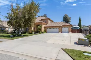 35679 Lynfall St, Yucaipa, CA 92399 - Photo 2