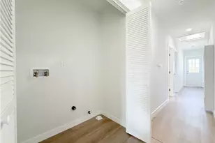 917 W 130th St, Compton, CA 90222 - Photo 14