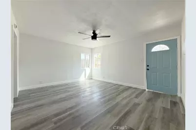 619 E 116th Street, Los Angeles, CA 90059 - Photo 4