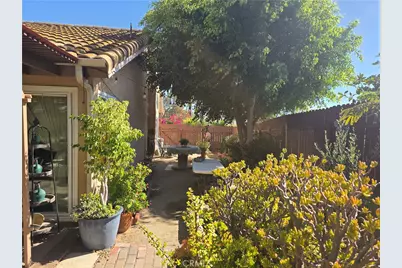 2627 Tundar Circle, Corona, CA 92879 - Photo 14