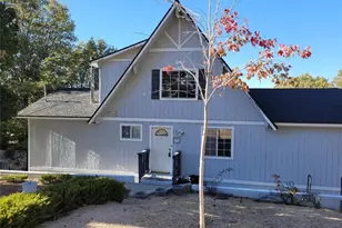 27068 Ironwood, Lake Arrowhead, CA 92352 - Photo 2