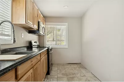725 Golden, Lake Arrowhead, CA 92352 - Photo 8
