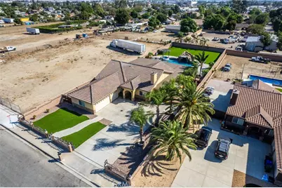 18369 El Molino Street, Bloomington, CA 92316 - Photo 4