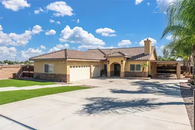 18369 El Molino Street, Bloomington, CA 92316 - Photo 2