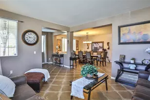 25072 Peppertree Ct, Corona, CA 92883 - Photo 6