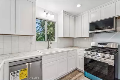 560 Rose Lane, Twin Peaks, CA 92391 - Photo 10