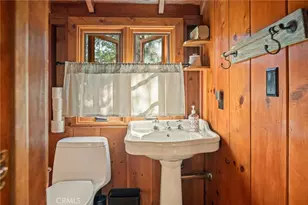 28772 Cedar, Lake Arrowhead, CA 92352 - Photo 36