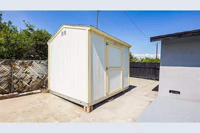 555 W Morgan, Rialto, CA 92376 - Photo 32