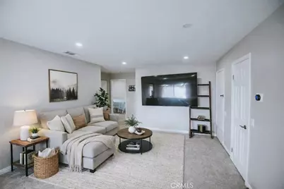 1554 Border #G, Corona, CA 92882 - Photo 6