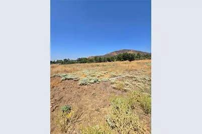 9575 Oak Glen Road, Cherry Valley, CA 92223 - Photo 6