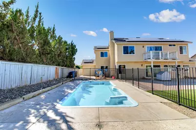 12757 Trotters Lane, Victorville, CA 92392 - Photo 4