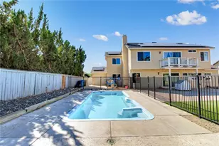 12757 Trotters Ln, Victorville, CA 92392 - Photo 4