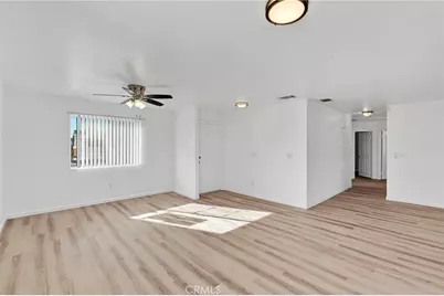 25064 Avenida Laredo, Barstow, CA 92311 - Photo 8