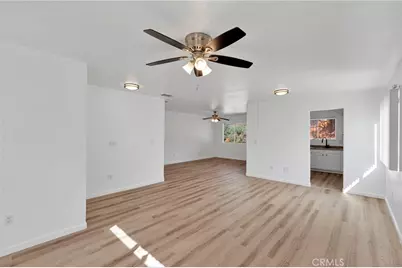 25064 Avenida Laredo, Barstow, CA 92311 - Photo 10