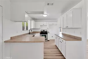 25064 Avenida Laredo, Barstow, CA 92311 - Photo 14