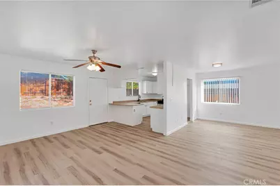 25064 Avenida Laredo, Barstow, CA 92311 - Photo 12