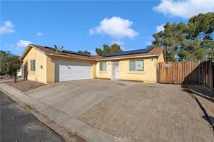 25064 Avenida Laredo, Barstow, CA 92311 - Photo 4
