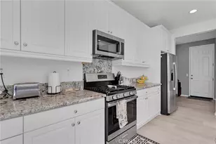 14335 Plymouth St, Hesperia, CA 92344 - Photo 24