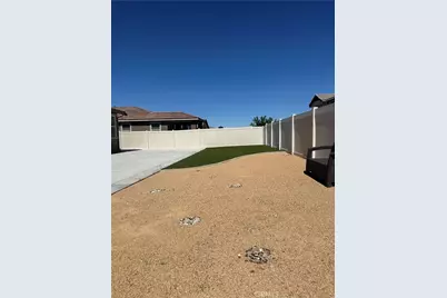 37718 Phelan, Palmdale, CA 93552 - Photo 18