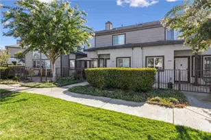 1555 Orange, Redlands, CA 92373 - Photo 28