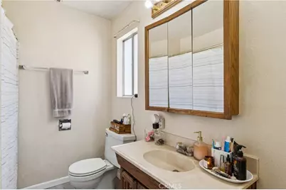 6925 Barton, San Bernardino, CA 92404 - Photo 18