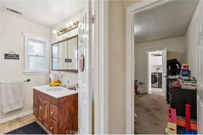 6925 Barton, San Bernardino, CA 92404 - Photo 20