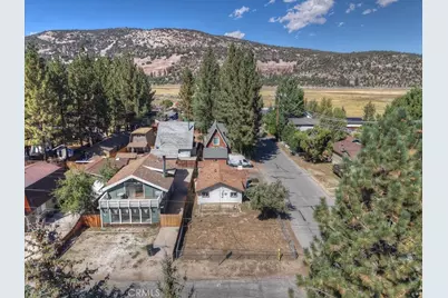 753 Elysian, Big Bear City, CA 92314 - Photo 38