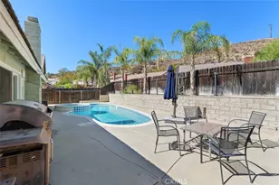 3522 Pear Blossom Ln, Lake Elsinore, CA 92530 - Photo 22