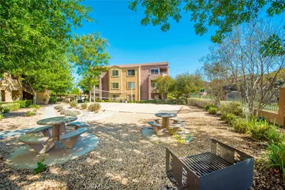 2375 Del Mar Way #101, Corona, CA 92882 - Photo 34