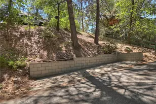 1468 Golden Rule Ln, Lake Arrowhead, CA 92352 - Photo 36