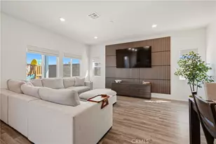 8357 Sun Rose Ct, Jurupa Valley, CA 92509 - Photo 10