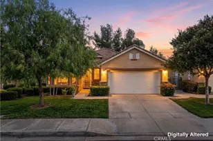 29373 Hidden Lake Dr, Menifee, CA 92584 - Photo 2