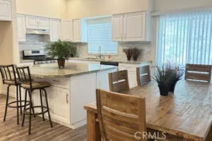 411 Grass Valley, Lake Arrowhead, CA 92317 - Photo 10