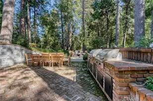 27465 Meadow Bay Dr, Lake Arrowhead, CA 92352 - Photo 12
