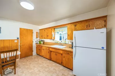 1319 Stillman, Redlands, CA 92374 - Photo 6
