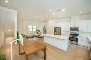 923 E Mason Ln, Anaheim, CA 92805 - Photo 4