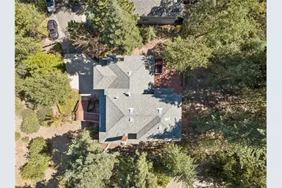 266 El Dorado Drive, Lake Arrowhead, CA 92352 - Photo 42