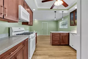 2212 Hartford, Fullerton, CA 92831 - Photo 10