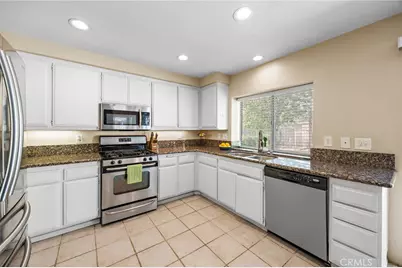 5561 El Palomino, Riverside, CA 92509 - Photo 10