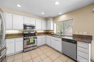 5561 El Palomino, Riverside, CA 92509 - Photo 10