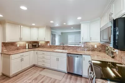 5556 E Vista Del Este, Anaheim, CA 92807 - Photo 4