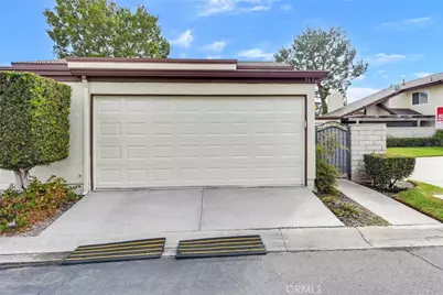 5556 E Vista Del Este, Anaheim, CA 92807 - Photo 22