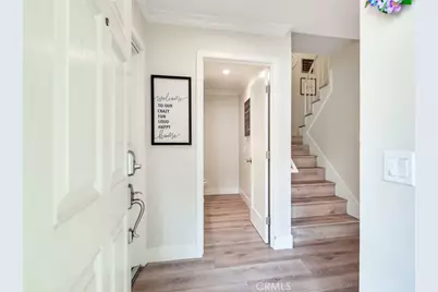 5556 E Vista Del Este, Anaheim, CA 92807 - Photo 2