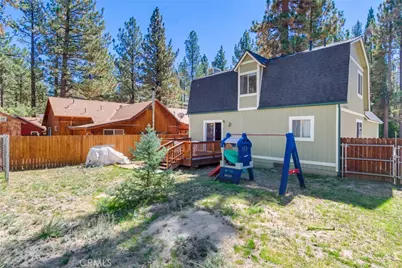 833 Angeles, Big Bear City, CA 92314 - Photo 18