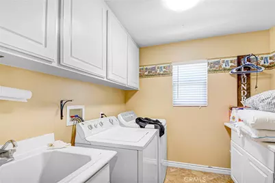 13474 Graystone, Victorville, CA 92394 - Photo 20