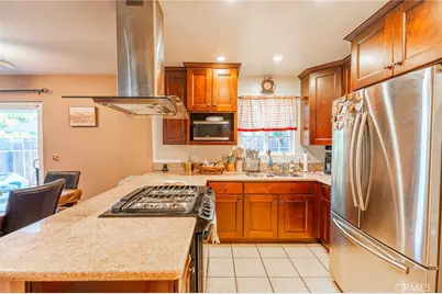 4802 Santa Ana, Bell Gardens, CA 90201 - Photo 16
