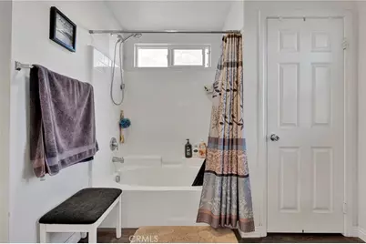 16022 Shawnee, Victorville, CA 92394 - Photo 48