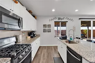 16022 Shawnee Ln, Victorville, CA 92394 - Photo 22